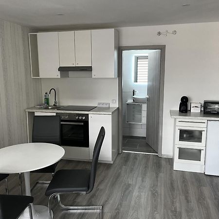Messe-Hotelzimmer-Einzimmerappartement 勒沃库森 客房 照片